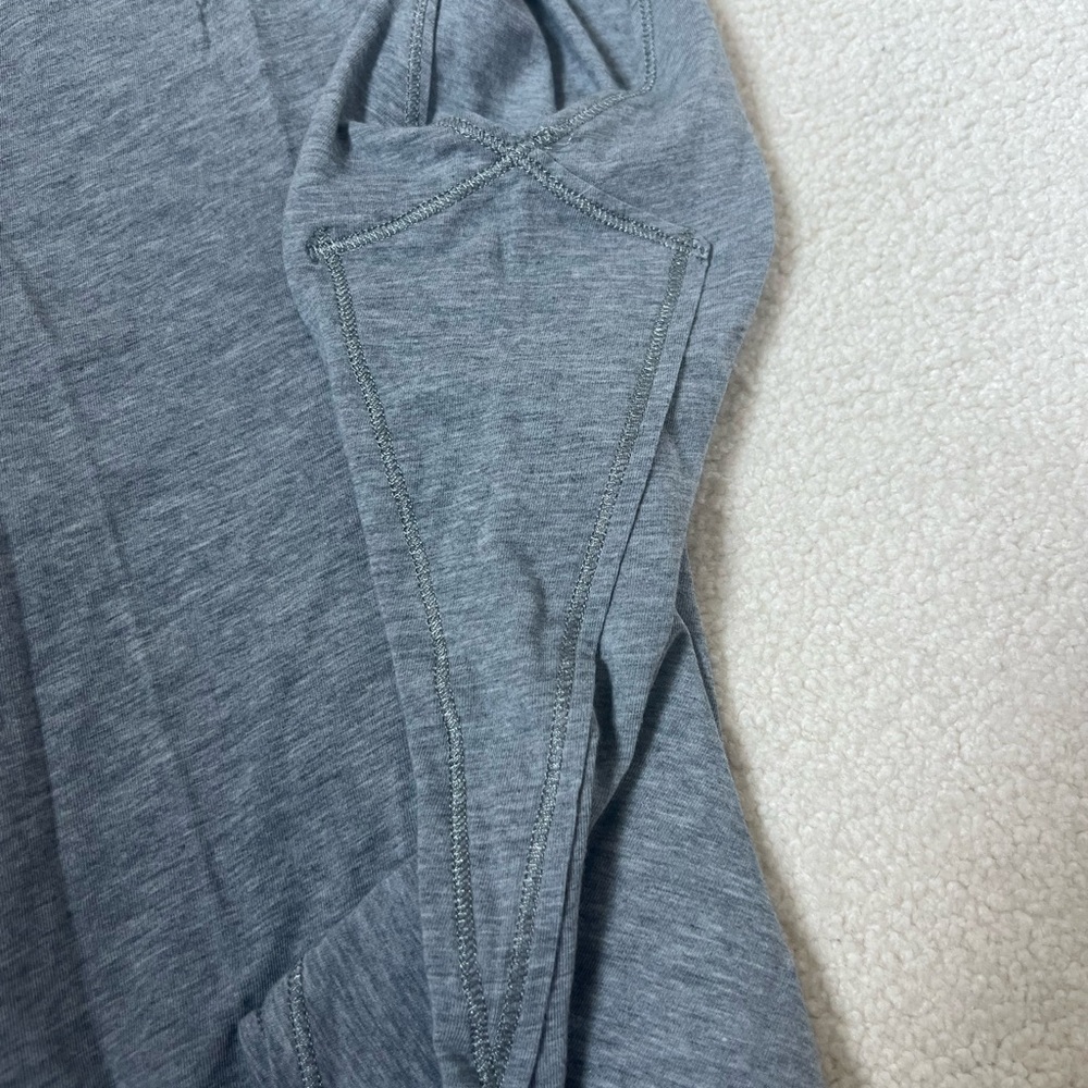 ivivva tank top! - Picture 4 of 4